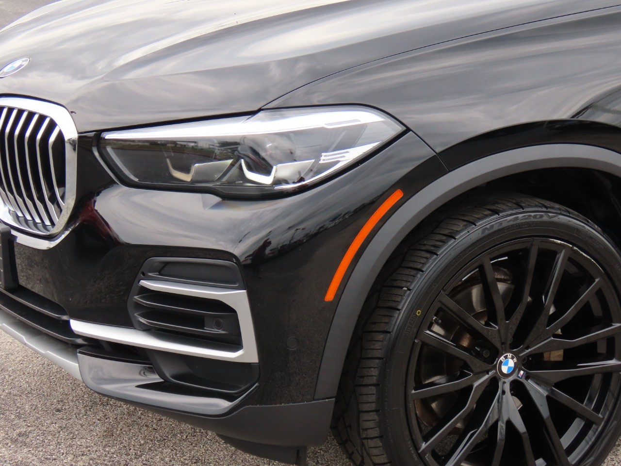 used 2022 BMW X5 car, priced at $41,999