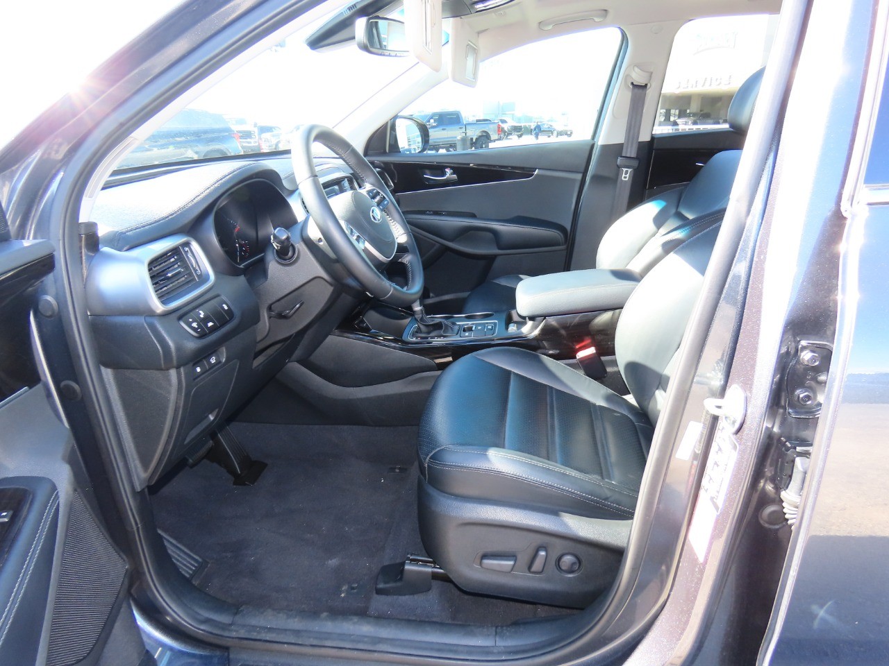 used 2020 Kia Sorento car, priced at $16,999