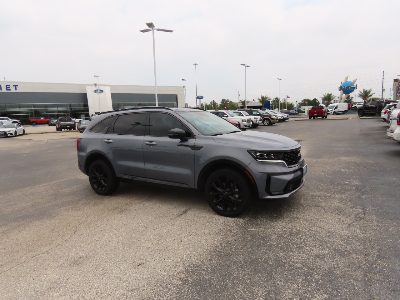 used 2023 Kia Sorento car, priced at $33,999
