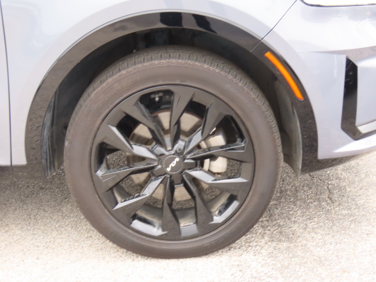used 2023 Kia Sorento car, priced at $33,999