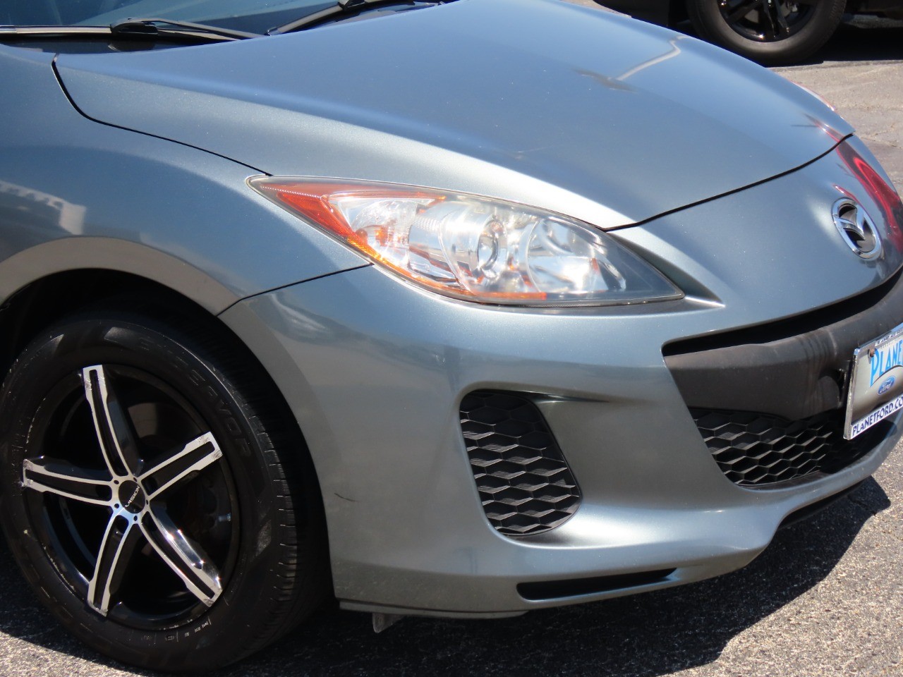used 2013 Mazda Mazda3 car, priced at $9,999