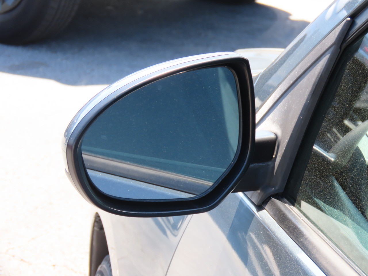 used 2013 Mazda Mazda3 car, priced at $9,999