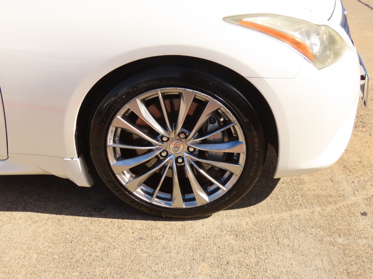 used 2011 INFINITI G37 car, priced at $11,999