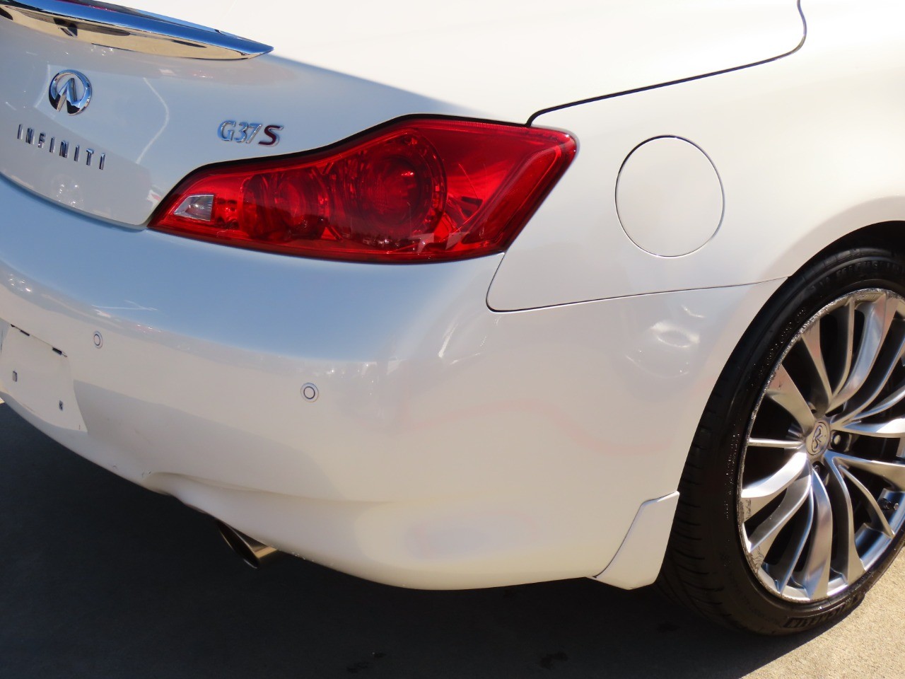 used 2011 INFINITI G37 car, priced at $11,999