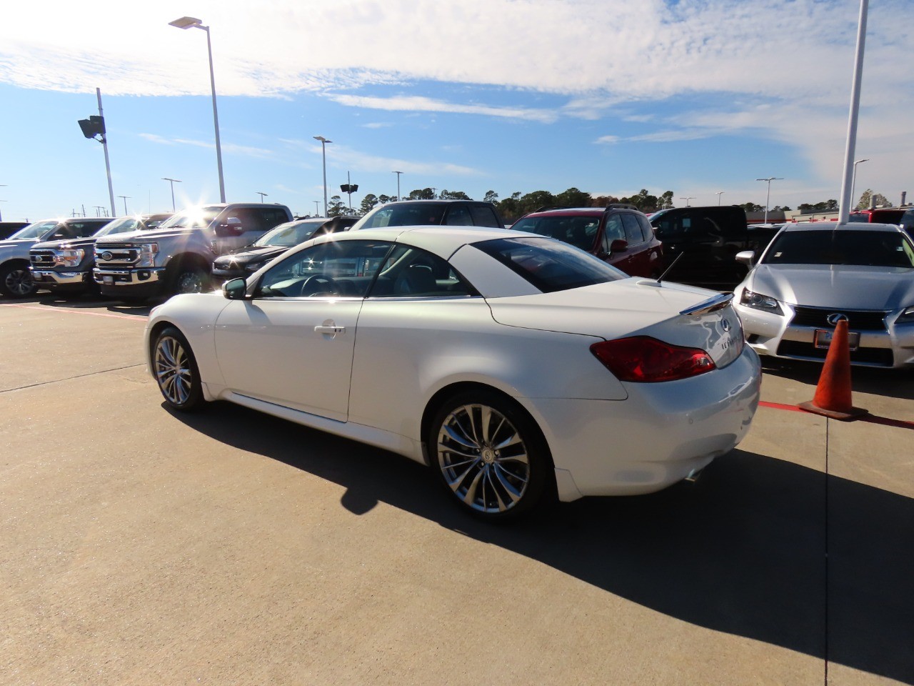 used 2011 INFINITI G37 car, priced at $11,999