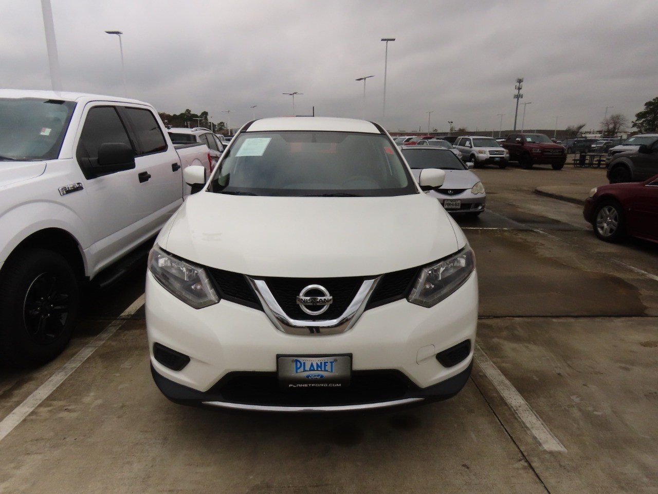 used 2016 Nissan Rogue car, priced at $9,999