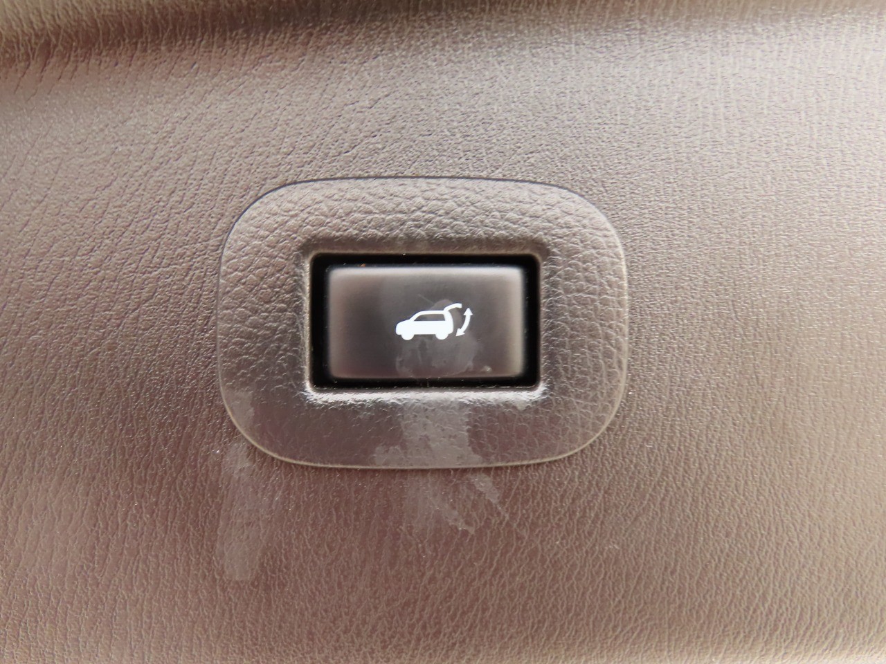 used 2015 INFINITI QX80 car, priced at $15,999