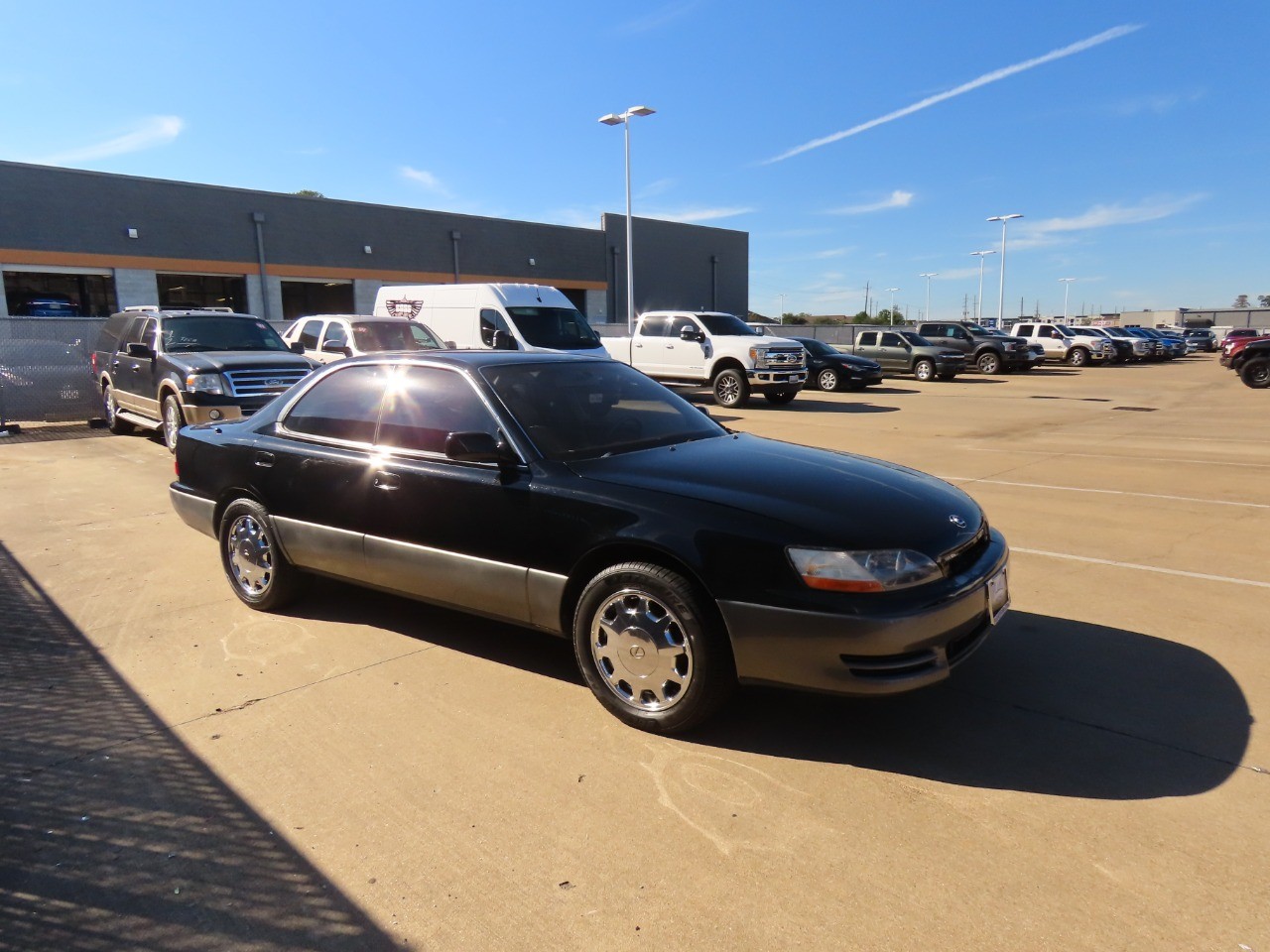 used 1996 Lexus ES 300 car, priced at $5,999