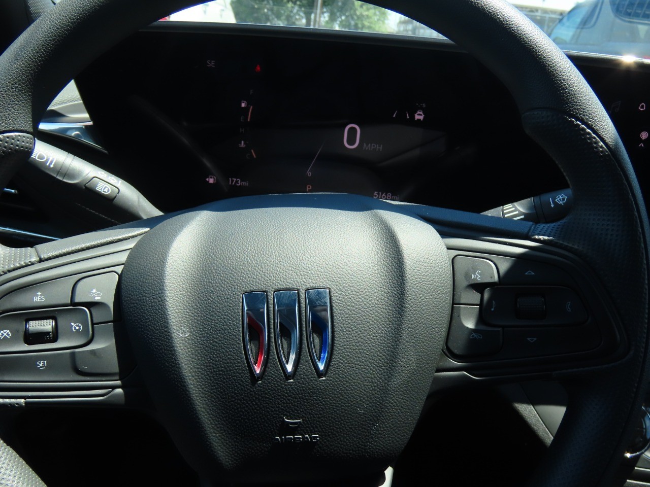 used 2025 Buick Envista car, priced at $24,999