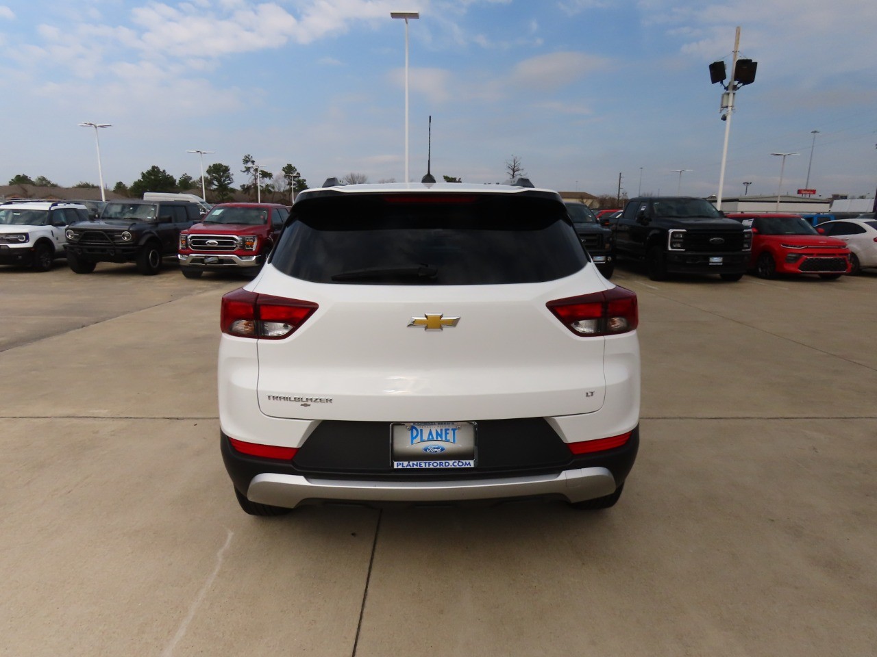 used 2023 Chevrolet TrailBlazer car, priced at $21,999