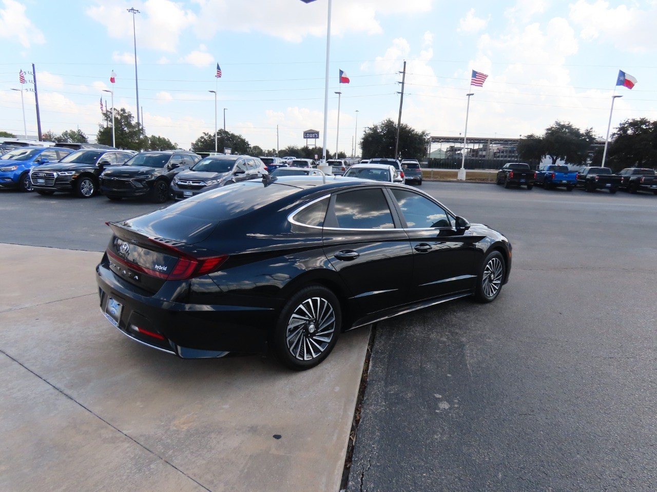 used 2021 Hyundai Sonata Hybrid car, priced at $23,999