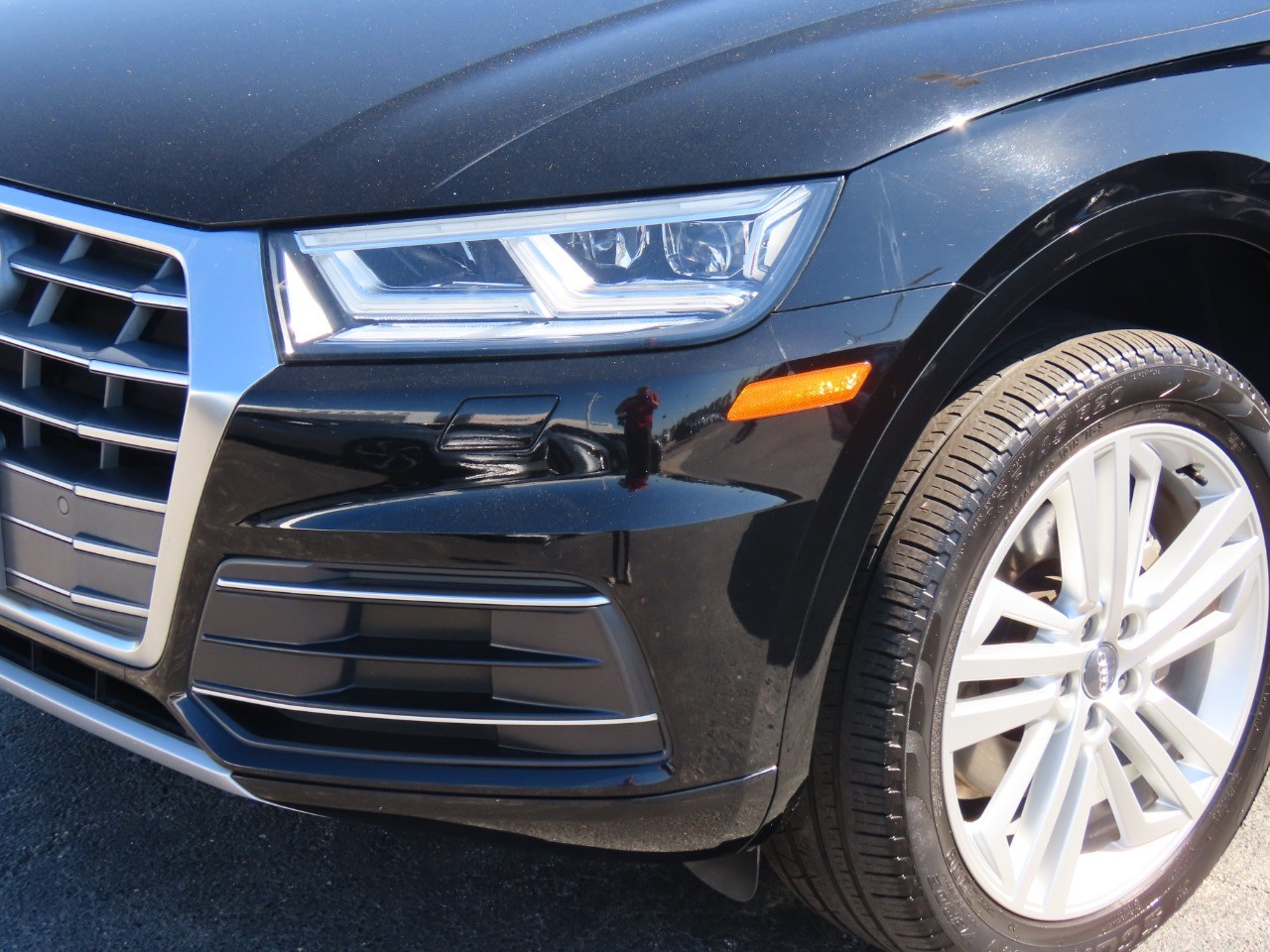 used 2018 Audi Q5 car, priced at $23,999