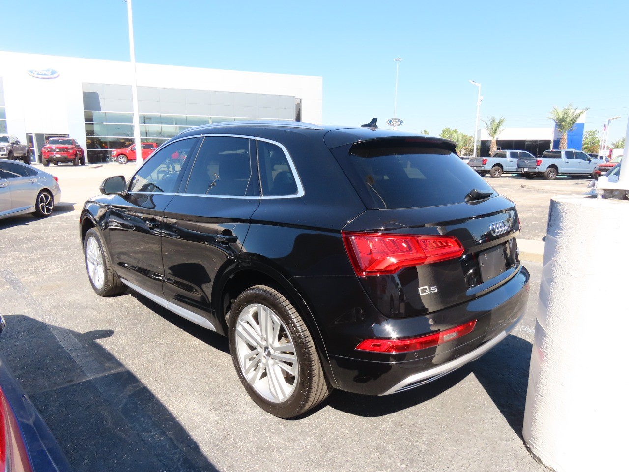 used 2018 Audi Q5 car, priced at $23,999